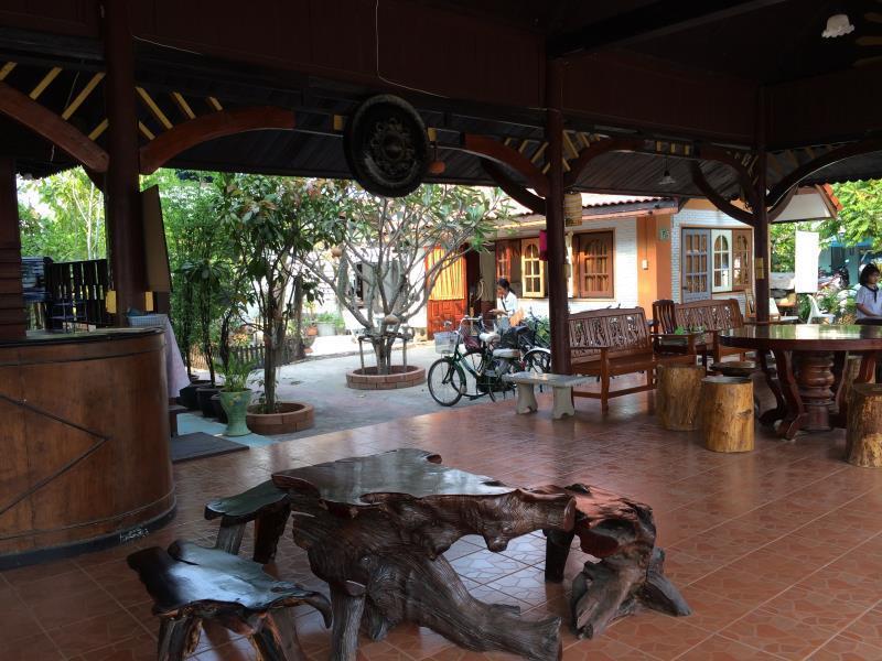 Baan Kong Homestay Ayutthaya Bagian luar foto