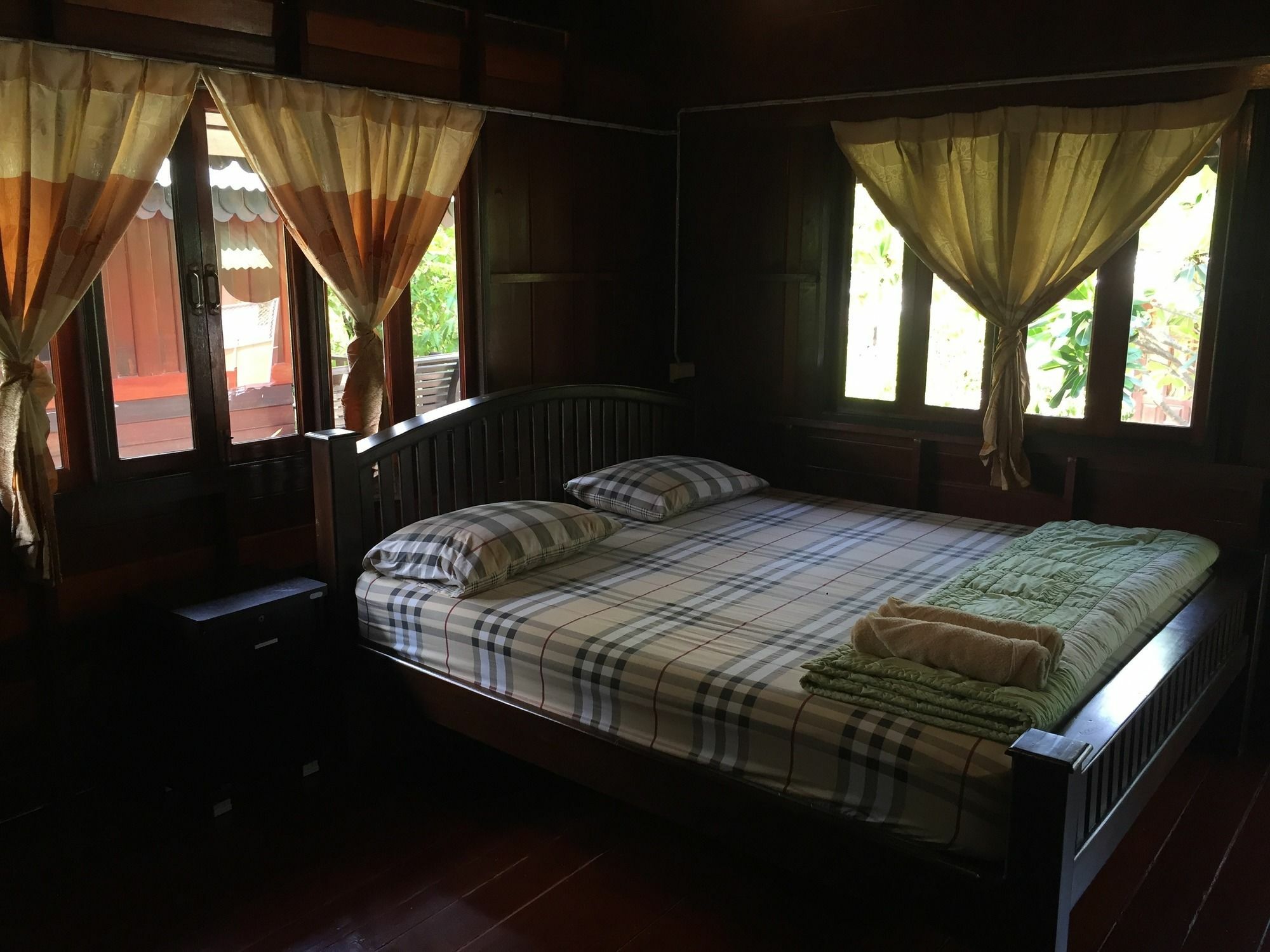 Baan Kong Homestay Ayutthaya Bagian luar foto