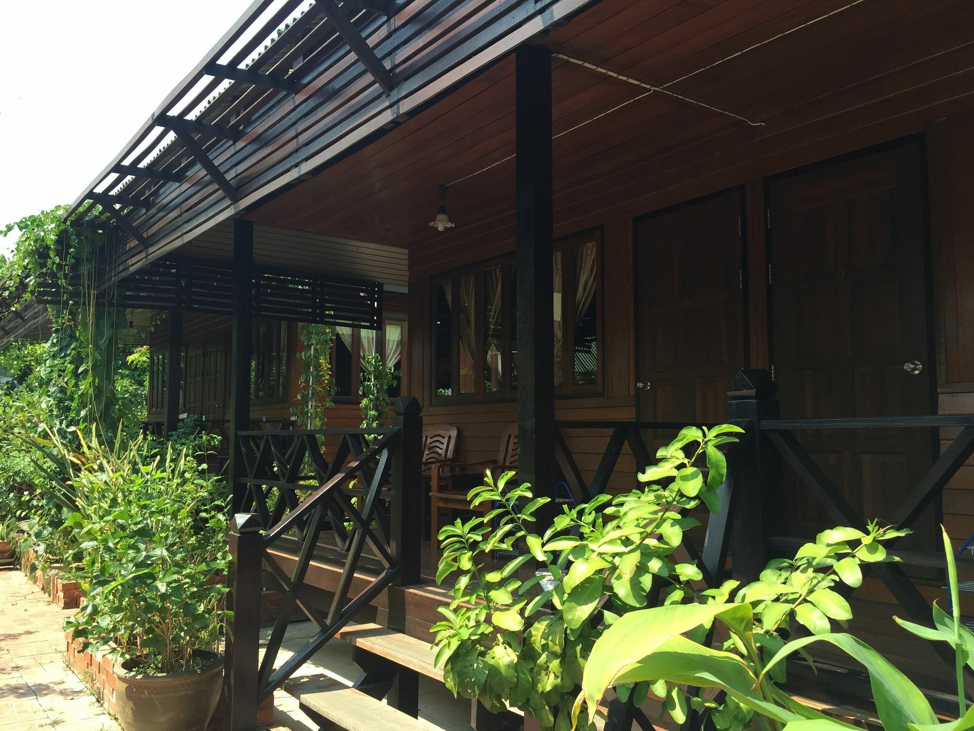 Baan Kong Homestay Ayutthaya Bagian luar foto